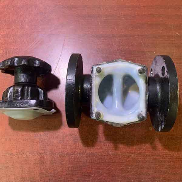 شیر دیافراگمی ( Globe Valve ) لاین شده با متریال. PFA